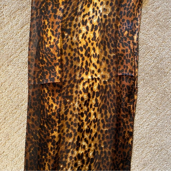 Jones New York Leopard Oblong Scarf Black, Gold - Picture 3 of 6